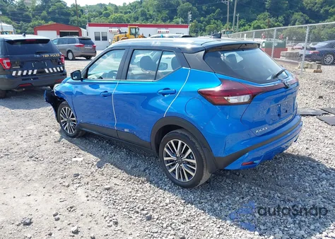 2023 Nissan Kicks Sv Xtronic Cvt z USA, uszkodzony, nr VIN 3N1CP5CV6PL530955
